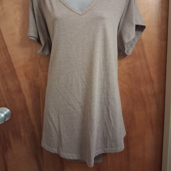 Torrid women's tan brown Tee shirt top pullover lightweight soft plus size 3X - Picture 2 of 5